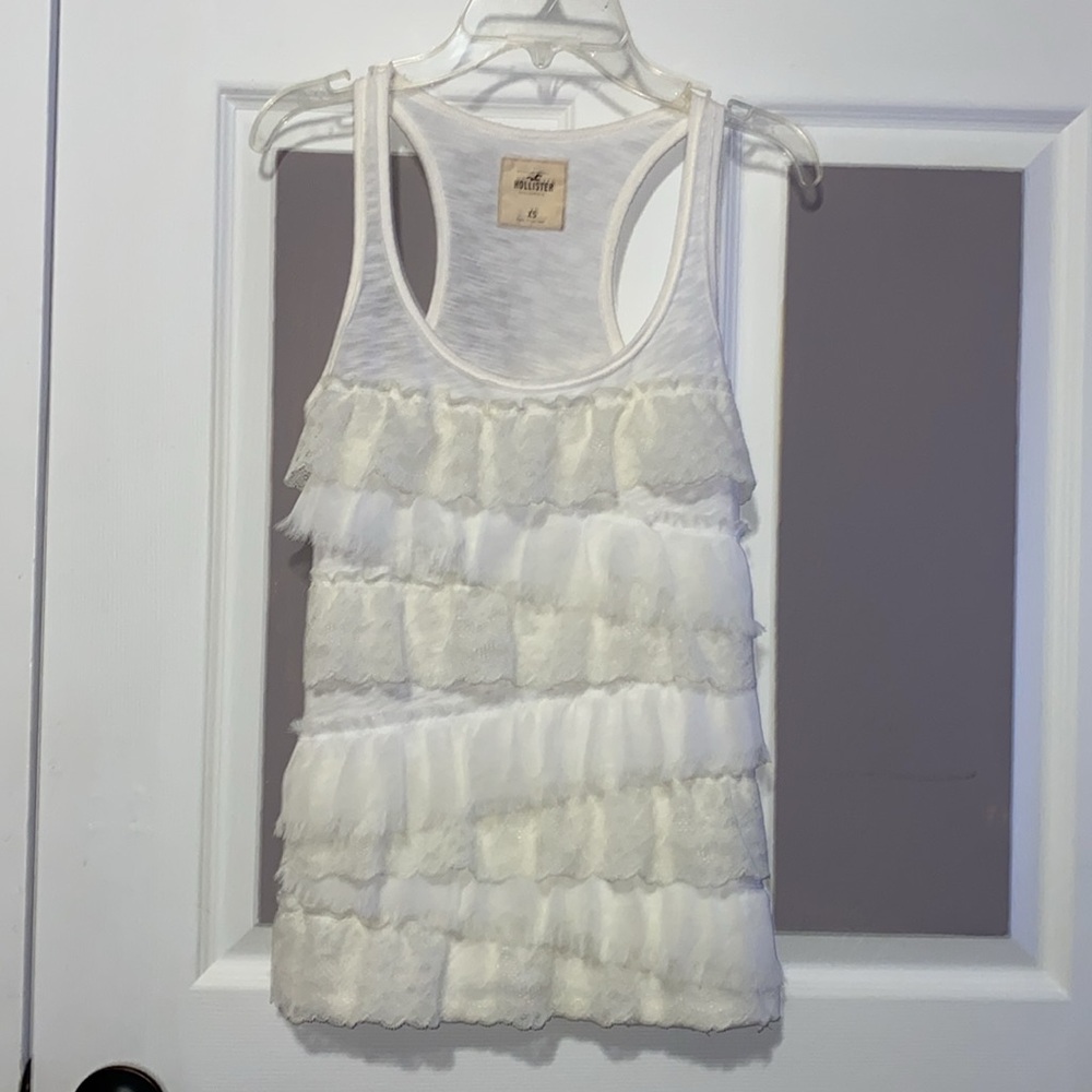 HOLLISTER LACY TANK TOP